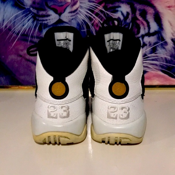 Air Jordan 9 Retro ‘City Of Flight’ - Picture 3 of 4